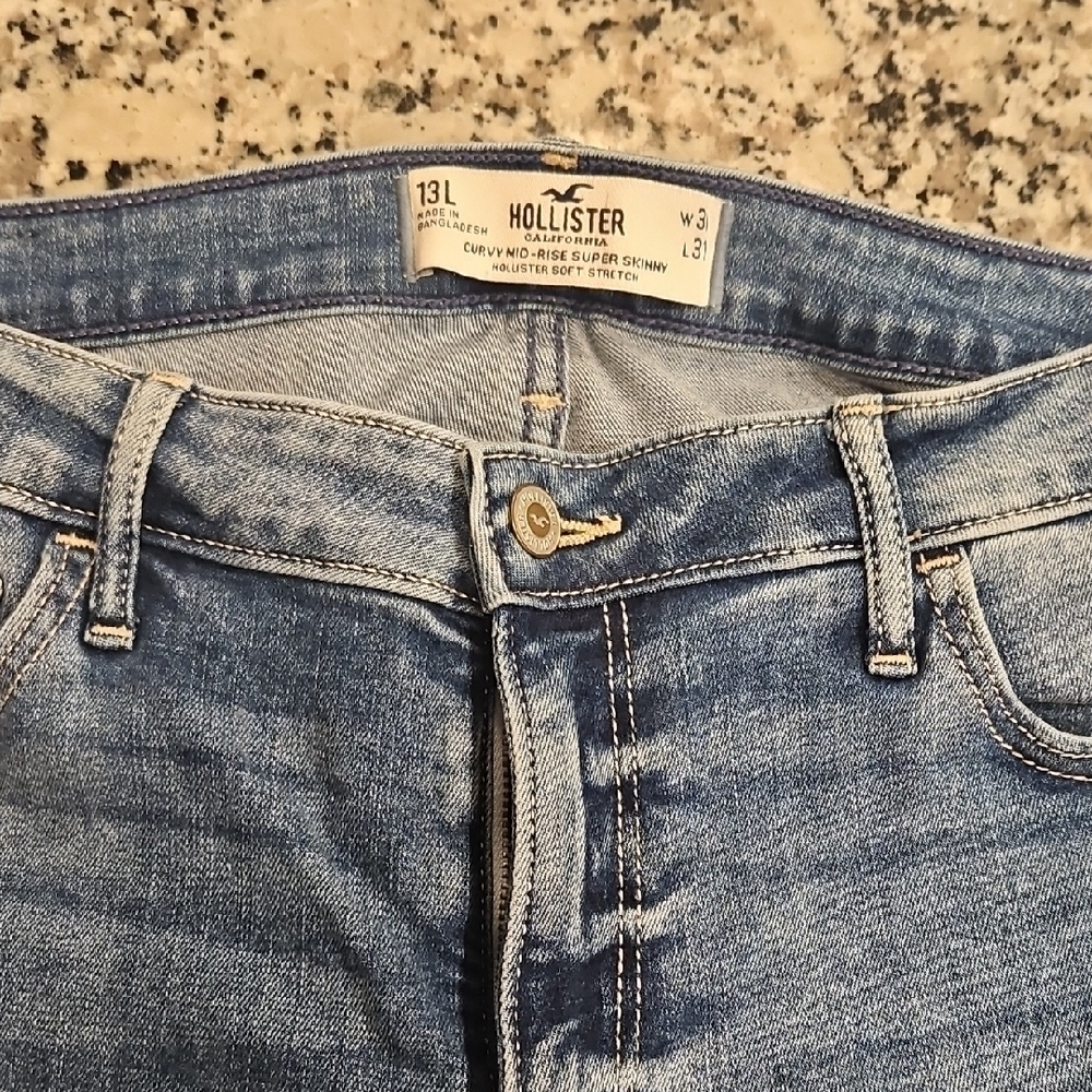 Hollister Women's Blue Jeans